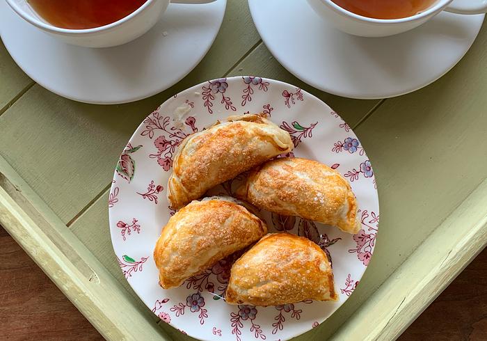 Appel empanadas