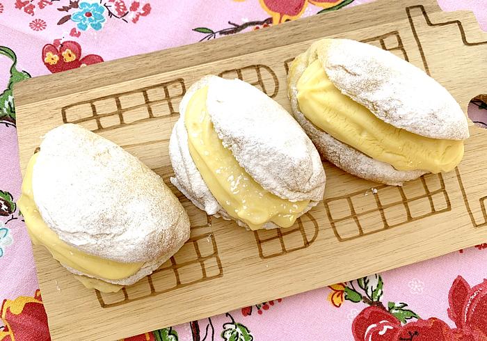 Homemade puddingbroodjes