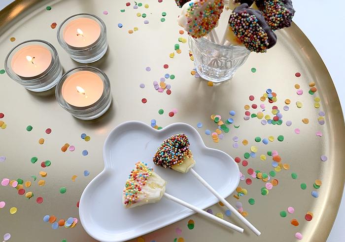 Kleurige ananas-lollies