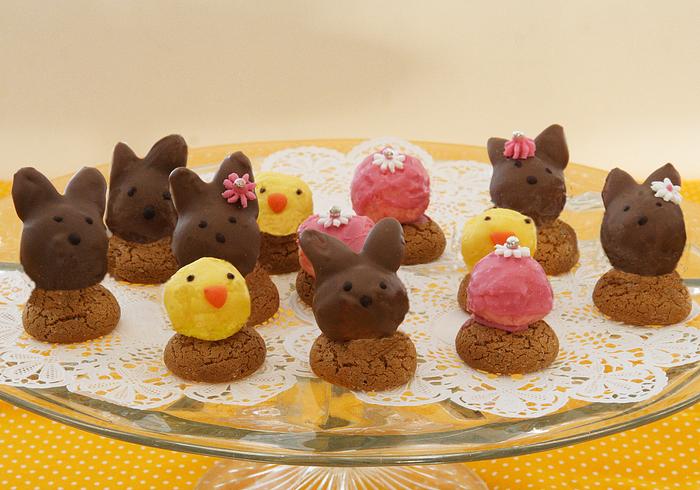 Paas petit-fours