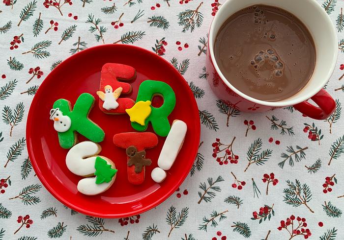 We bakken kerstkoekjes